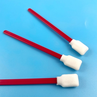 Modifique para requisitos particulares aceptan el palillo rojo de la limpieza de la electrónica de la manija de la esponja de la limpieza de la espuma