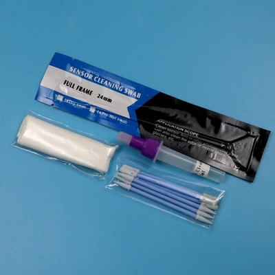 Kit de limpieza de cámaras APS-C de cuatro en una DSLR