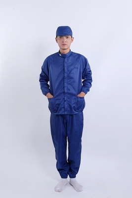 Uniforme de cuello antiestático perfecto para profesionales de la electrónica y la farmacia en espacios de trabajo controlados