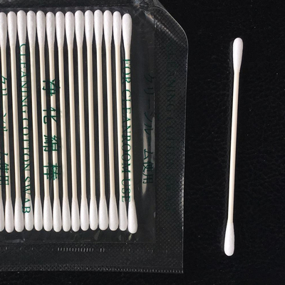 Emisión de polvo baja de las esponjas de algodón del maquillaje de la limpieza de la pestaña con el palillo de papel