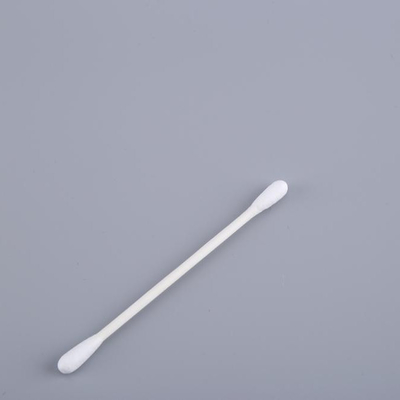 La esponja blanca del brote del algodón de la manija de papel redonda va a la limpieza cosmética