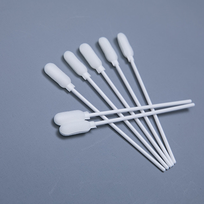Extremidad estéril blanca de la esponja de los palillos del plástico de las esponjas de algodón longitud de la cabeza de 18,5 milímetros
