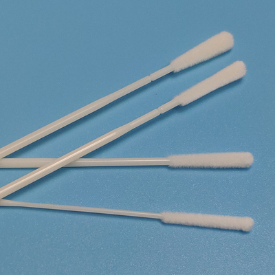 Esponjas reunidas de nylon estéril disponibles para la colección de espécimen