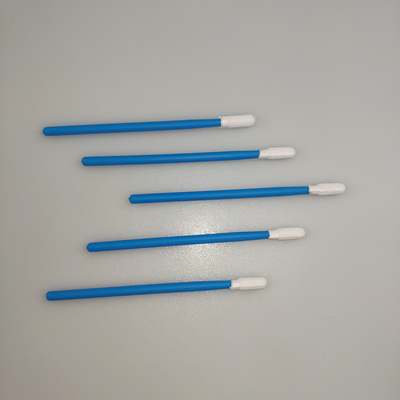 Los PP cortos pegan la esponja de limpieza 100pcs/Bag del poliéster micro para el recinto limpio